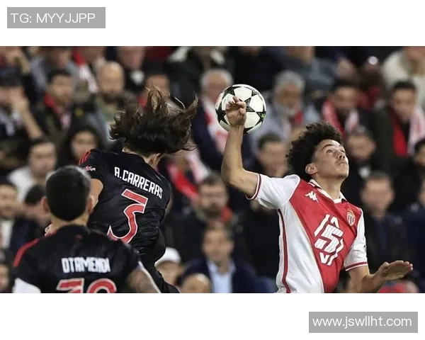 足总杯惊天逆转里昂5-1狂胜皇马争议判罚引发全场热议